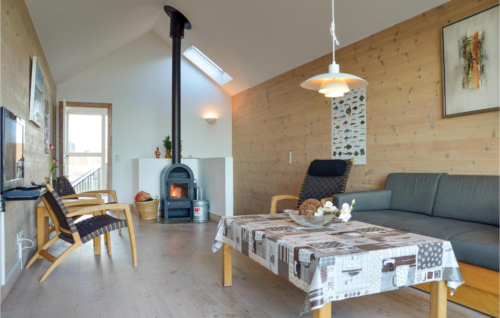 2 Bedroom Gorgeous Home In Hvide Sande Luaran gambar